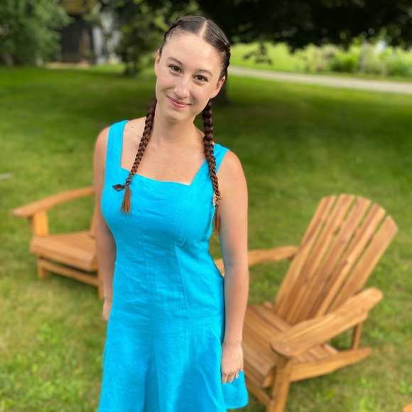 Meet your Posher, Jessica - Picture 2 of 2